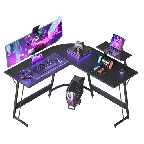 Gunji shaped desk corner - gunji,